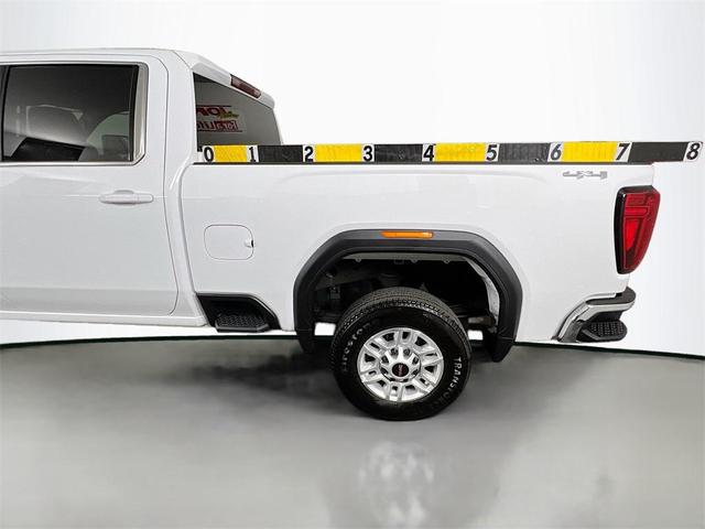 Photo of 2024 Summit White GMC Sierra 2500