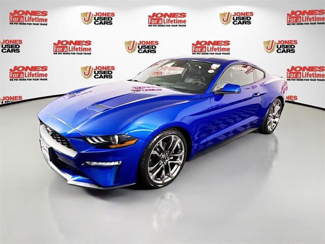 Photo of 2018 Lightning Blue Ford Mustang
