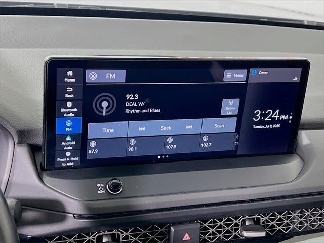 Photo of 2024 Still Night Pearl Honda Accord Hybrid