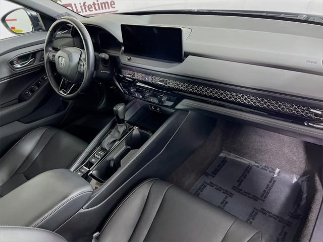 Photo of 2024 Still Night Pearl Honda Accord Hybrid