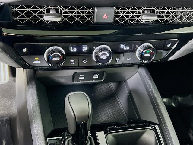 Photo of 2024 Still Night Pearl Honda Accord Hybrid