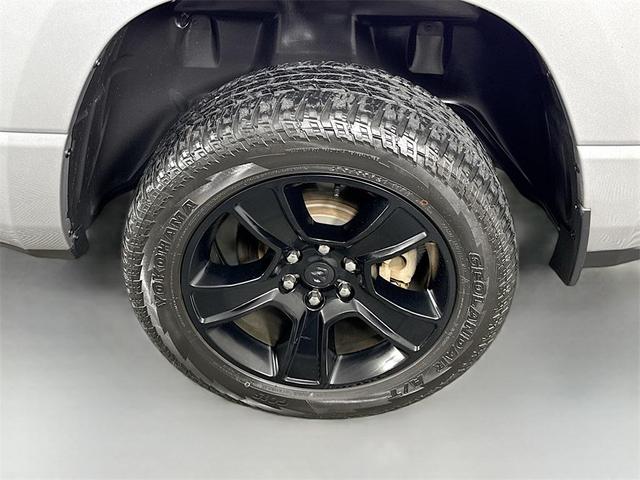 Photo of 2020 Billet Silver Metallic Clearcoat RAM 1500