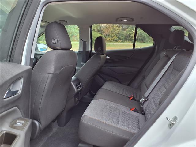 Photo of 2024 Summit White Chevrolet Equinox