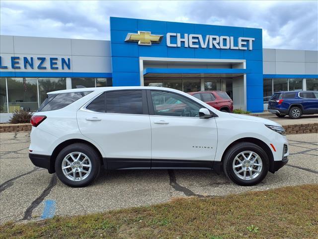 Photo of 2024 Summit White Chevrolet Equinox