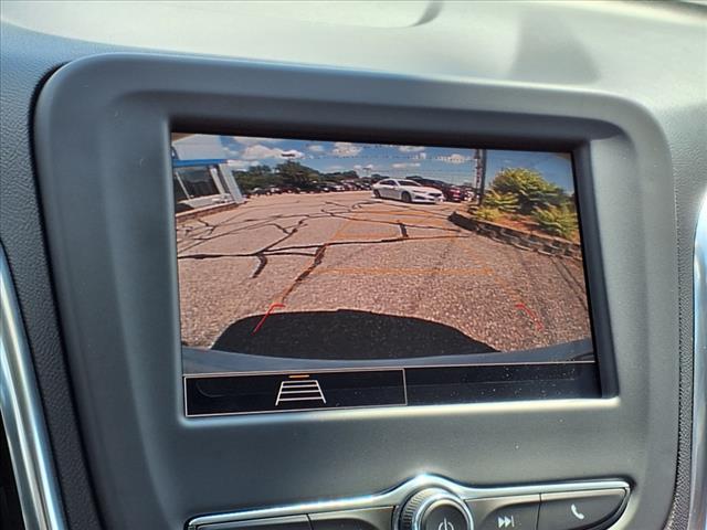Photo of 2022 Summit White Chevrolet Equinox