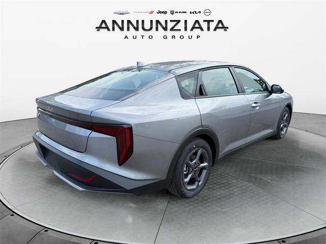 Photo of 2025 Gray Kia K4