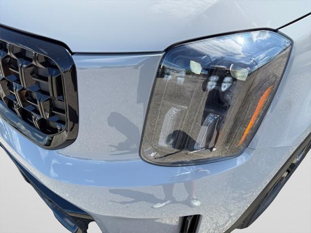 Photo of 2025 Wolf Gray Kia Telluride
