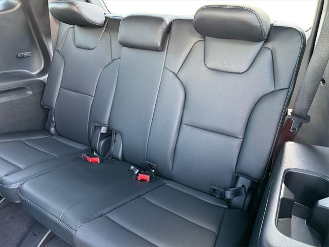 Photo of 2025 Wolf Gray Kia Telluride