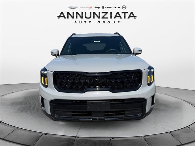 Photo of 2025 Wolf Gray Kia Telluride