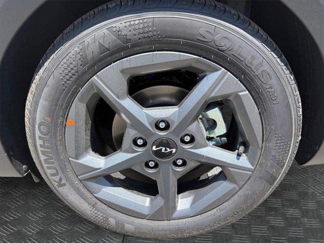 Photo of 2025 Snow White Pearl Kia K4