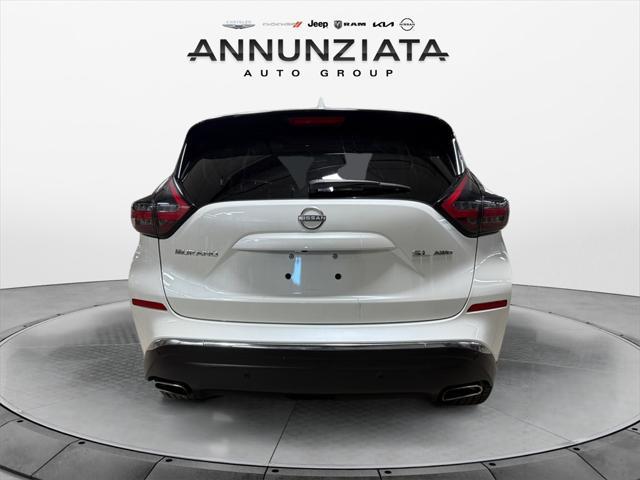 Photo of 2023 Pearl White Tricoat Nissan Murano