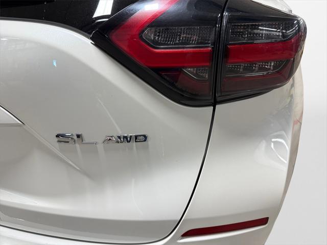 Photo of 2023 Pearl White Tricoat Nissan Murano