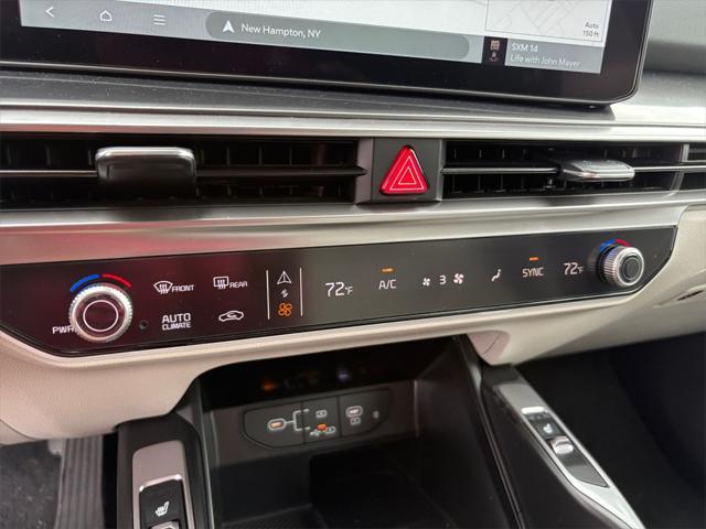 Photo of 2025 Midnight Lake Blue Kia Sorento
