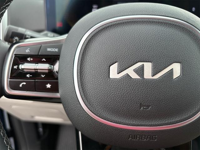 Photo of 2025 Midnight Lake Blue Kia Sorento