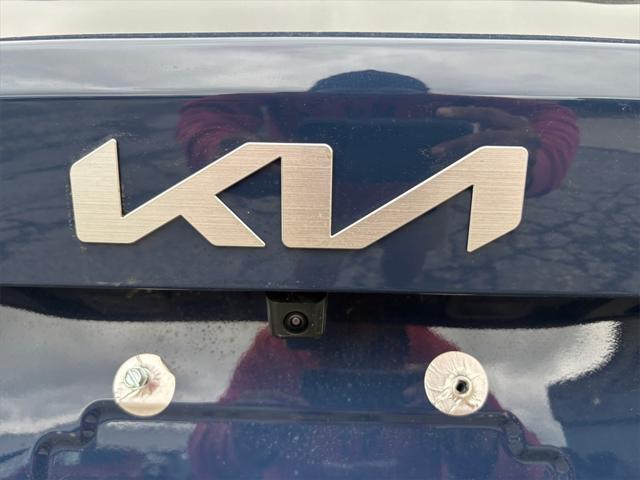 Photo of 2025 Midnight Lake Blue Kia Sorento