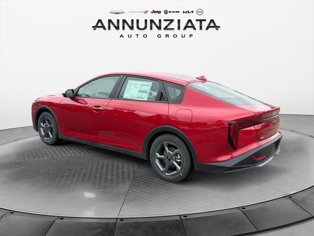 Photo of 2025 Currant Red Kia K4