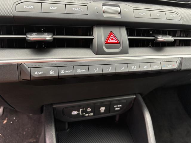 Photo of 2025 Currant Red Kia K4