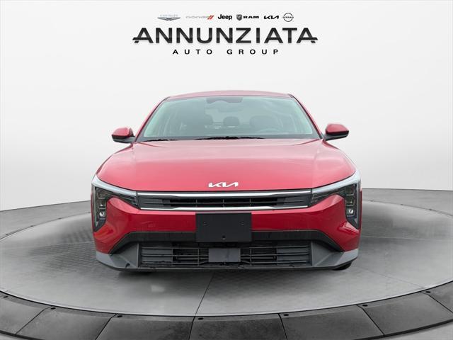 Photo of 2025 Currant Red Kia K4