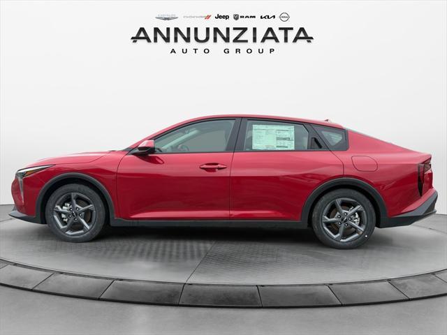 Photo of 2025 Currant Red Kia K4