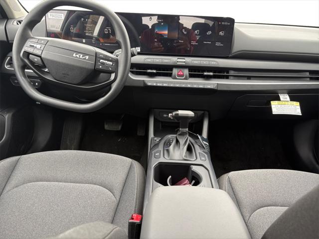 Photo of 2025 Currant Red Kia K4