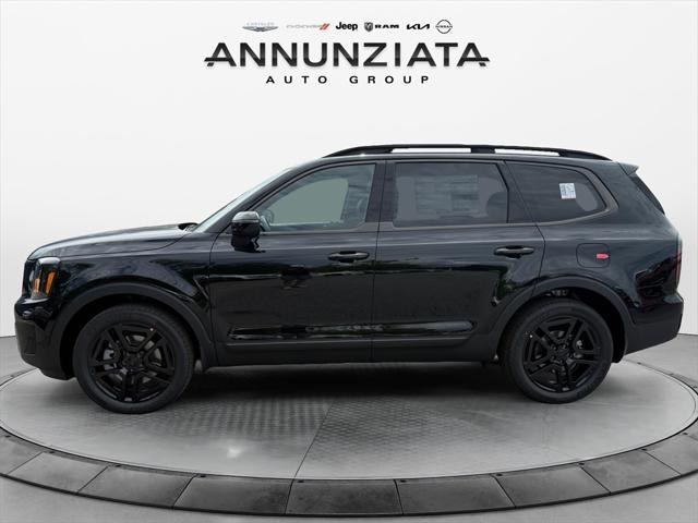 Photo of 2025 Ebony Black Kia Telluride