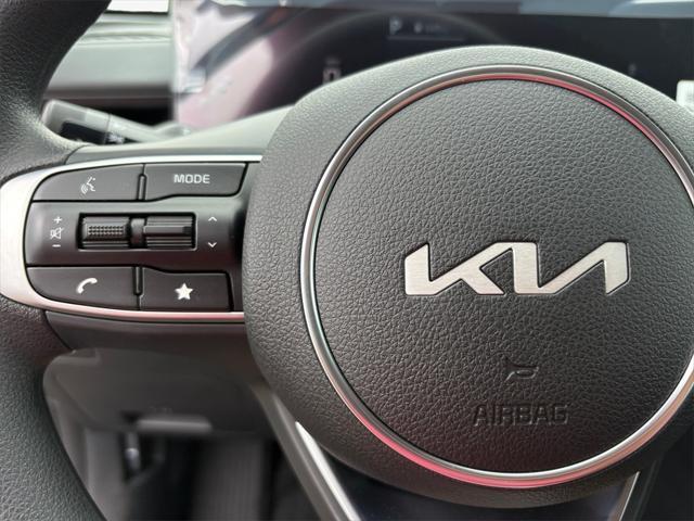 Photo of 2025 Interstellar Gray Kia K5