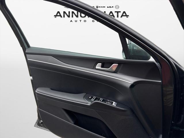 Photo of 2025 Interstellar Gray Kia K5