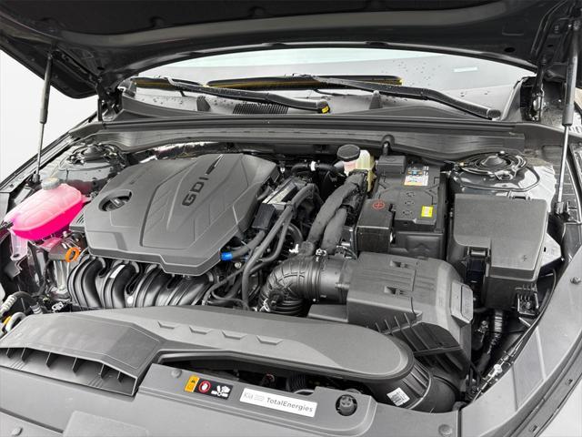 Photo of 2025 Interstellar Gray Kia K5