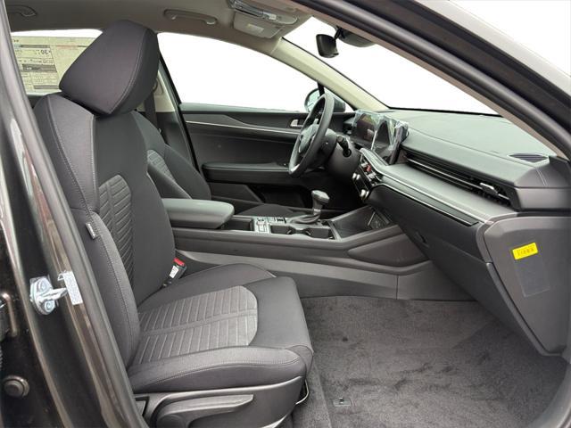 Photo of 2025 Interstellar Gray Kia K5