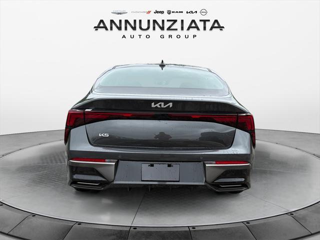 Photo of 2025 Interstellar Gray Kia K5