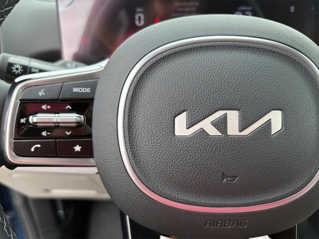 Photo of 2025 Midnight Lake Blue Kia Sorento