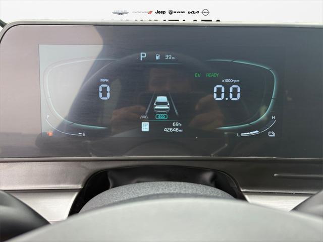 Photo of 2023 Fusion Black Kia Sportage Hybrid
