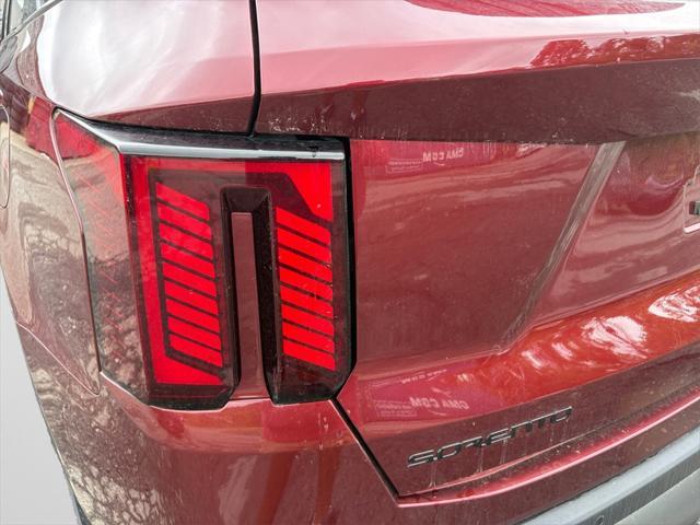 Photo of 2025 Dawning Red Kia Sorento