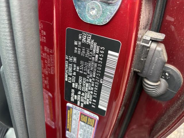 Photo of 2025 Dawning Red Kia Sorento