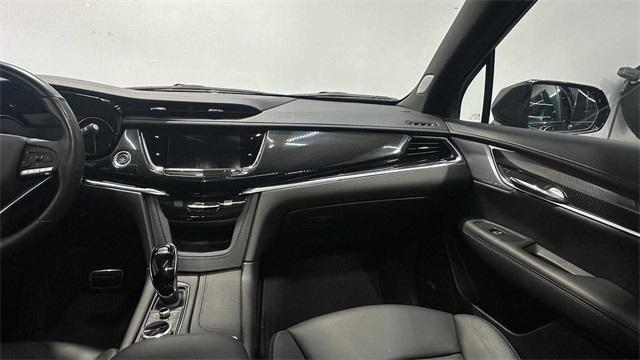Photo of 2023 Stellar Black Metallic Cadillac XT6