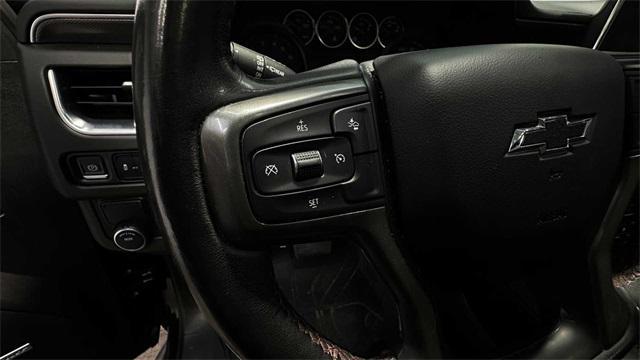 Photo of 2021 Black Chevrolet Suburban