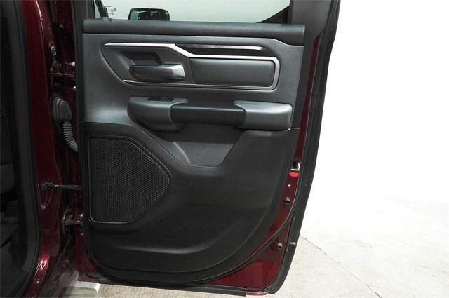 Photo of 2022 Granite Crystal Metallic Clearcoat RAM 1500