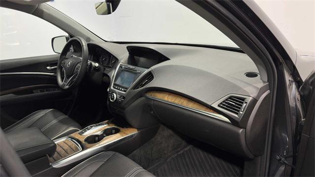 Photo of 2019 Gunmetal Metallic Acura MDX