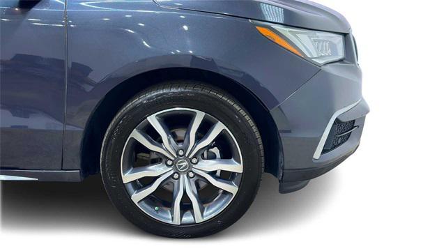 Photo of 2019 Gunmetal Metallic Acura MDX
