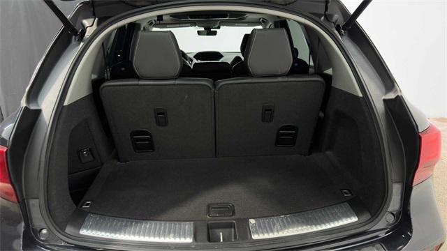 Photo of 2019 Gunmetal Metallic Acura MDX