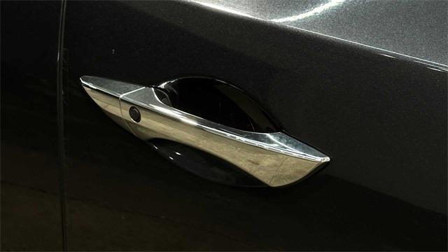 Photo of 2019 Gunmetal Metallic Acura MDX