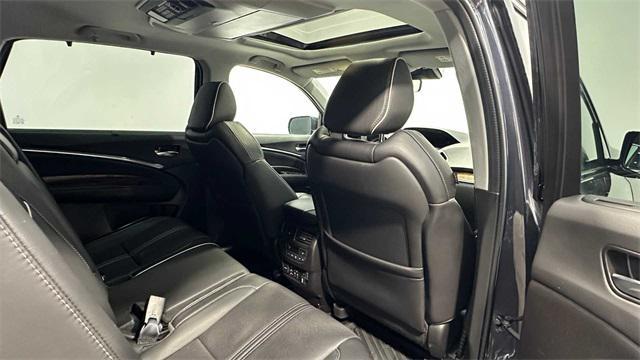 Photo of 2019 Gunmetal Metallic Acura MDX