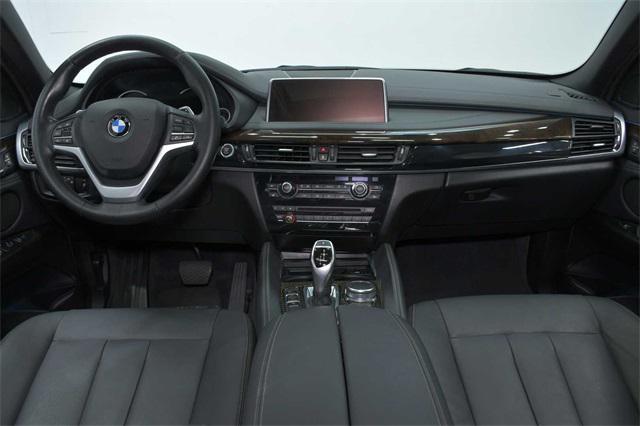 Photo of 2019 Jet Black BMW X6