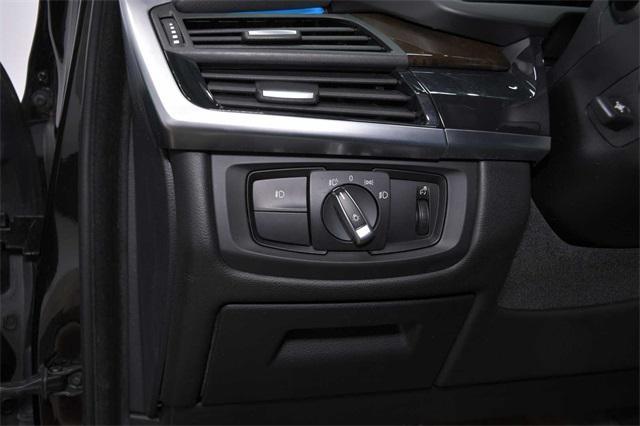 Photo of 2019 Jet Black BMW X6