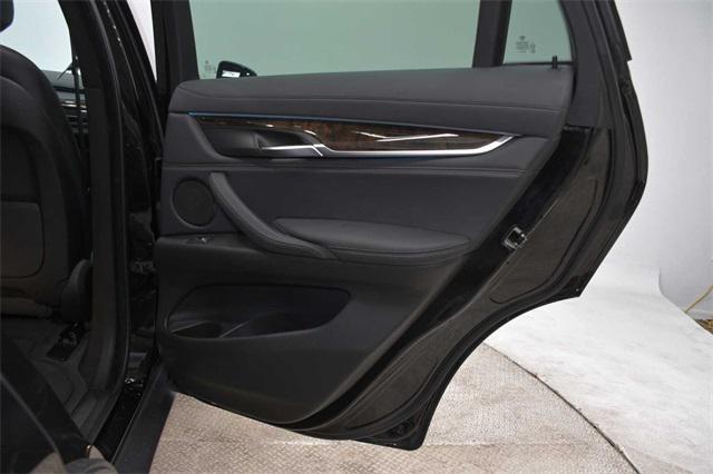 Photo of 2019 Jet Black BMW X6