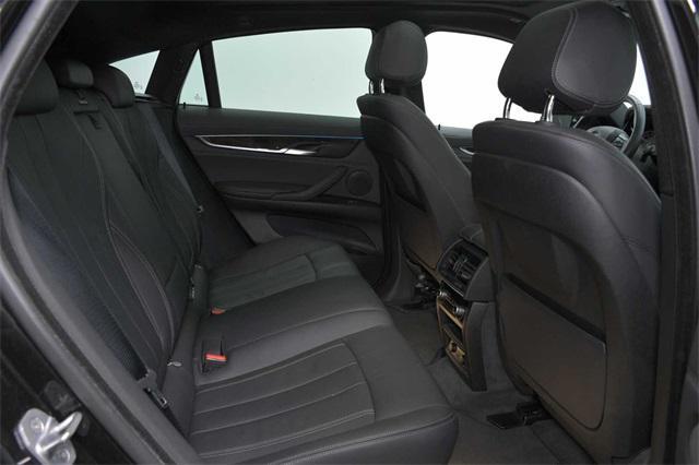 Photo of 2019 Jet Black BMW X6