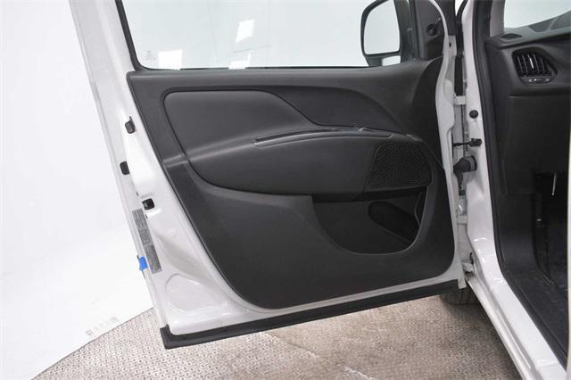 Photo of 2022 Bright White RAM ProMaster City