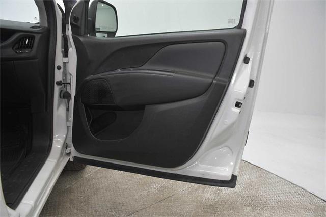 Photo of 2022 Bright White RAM ProMaster City