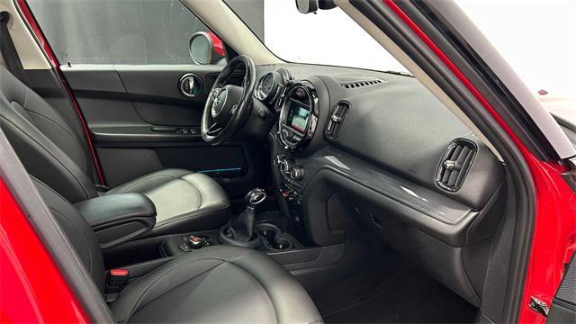 Photo of 2019 Chili Red MINI Countryman