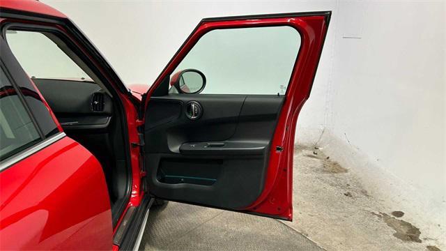Photo of 2019 Chili Red MINI Countryman